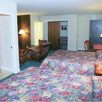 Hill-Brook Motel Bedford Екстериор снимка